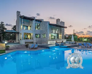 Dreamcatcher  villa by the night