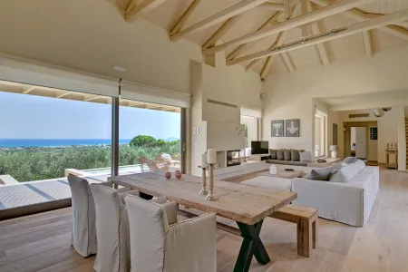  dining area and living room