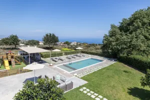Mia Villa  private pool