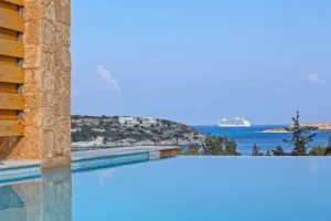 Infinity pool and 170 m from the beach villas Olea