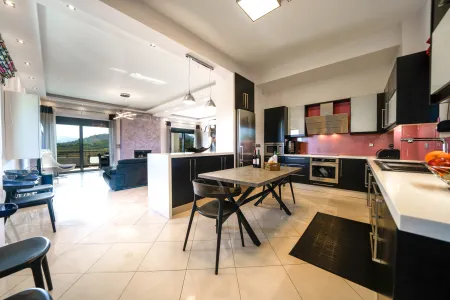  kitchen