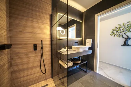  shower 