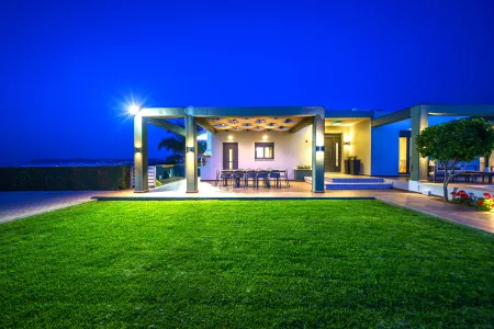   entrance to villa