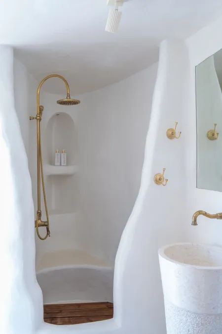  ensuite bathroom