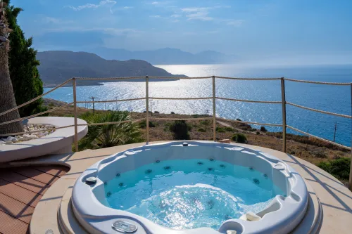  jacuzzi