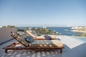 Kokomo Aura  sunbeds