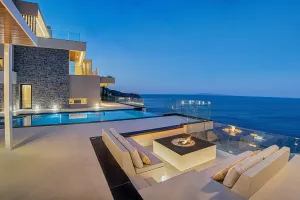 Rogdia Hyperion  sea views