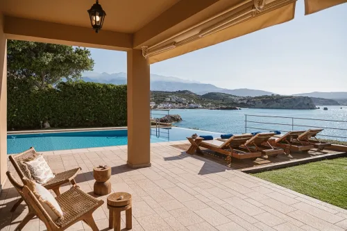  Outdoor seating aeria