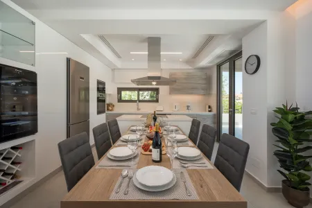  dining table