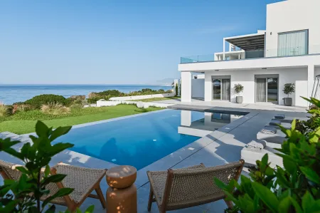  Outdoor Area