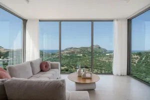 New Stylish Villa Plakias Sunset II with Infinity Pool, Jacuzzi and Panoramic Views in South Crete