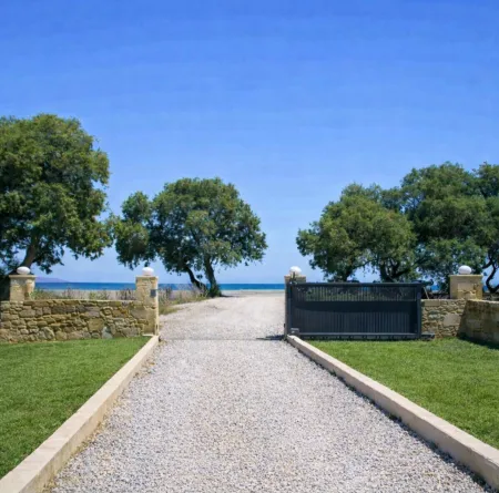  Walk way to the beach