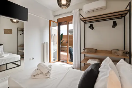   double bedroom connected to patio