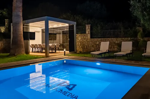  Conference Room with Pool View 