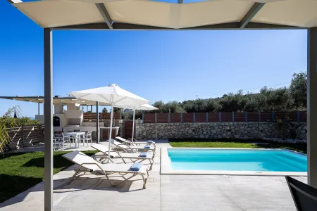  pool side view
