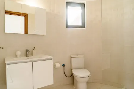  Twin Ensuite