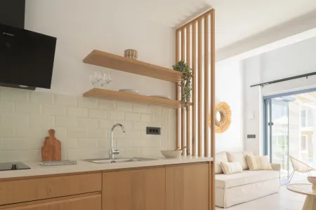  Minimal Kitchenette