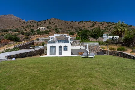  Property exterior and garden