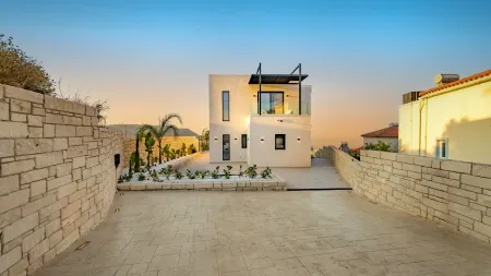  Villa Parking and EV charger