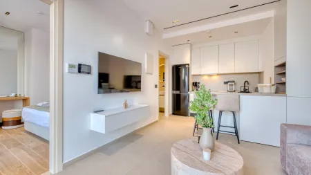   Studio 2 Living Area & Bedroom