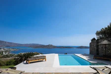 pool and seaview