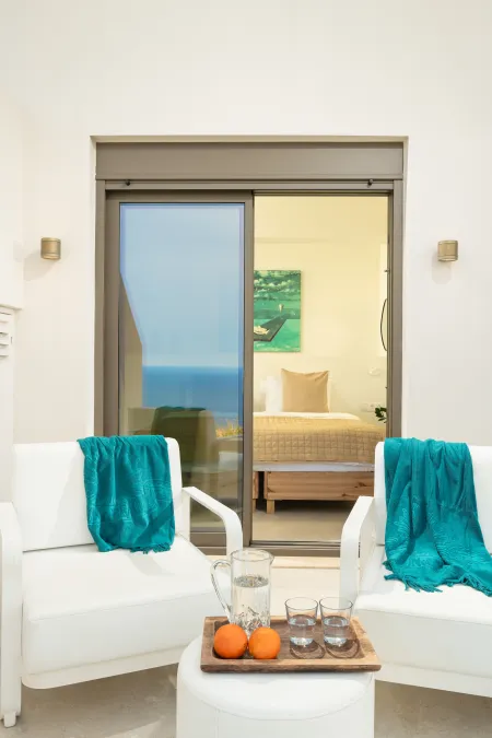  bedroom balcony