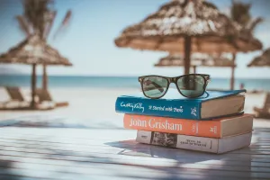 5 Books to Read on Holiday in Crete